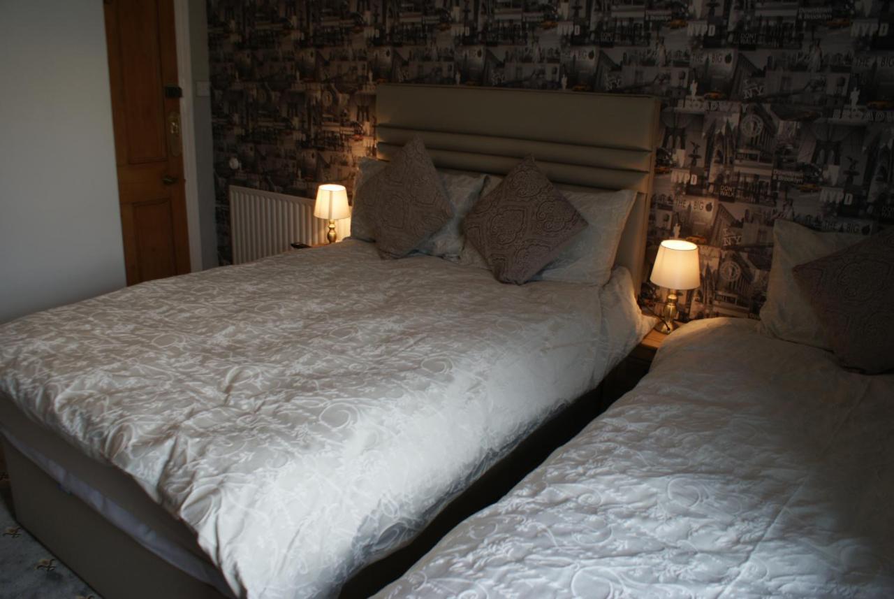 Thornbury Accommodation Burnham-on-Sea ภายนอก รูปภาพ
