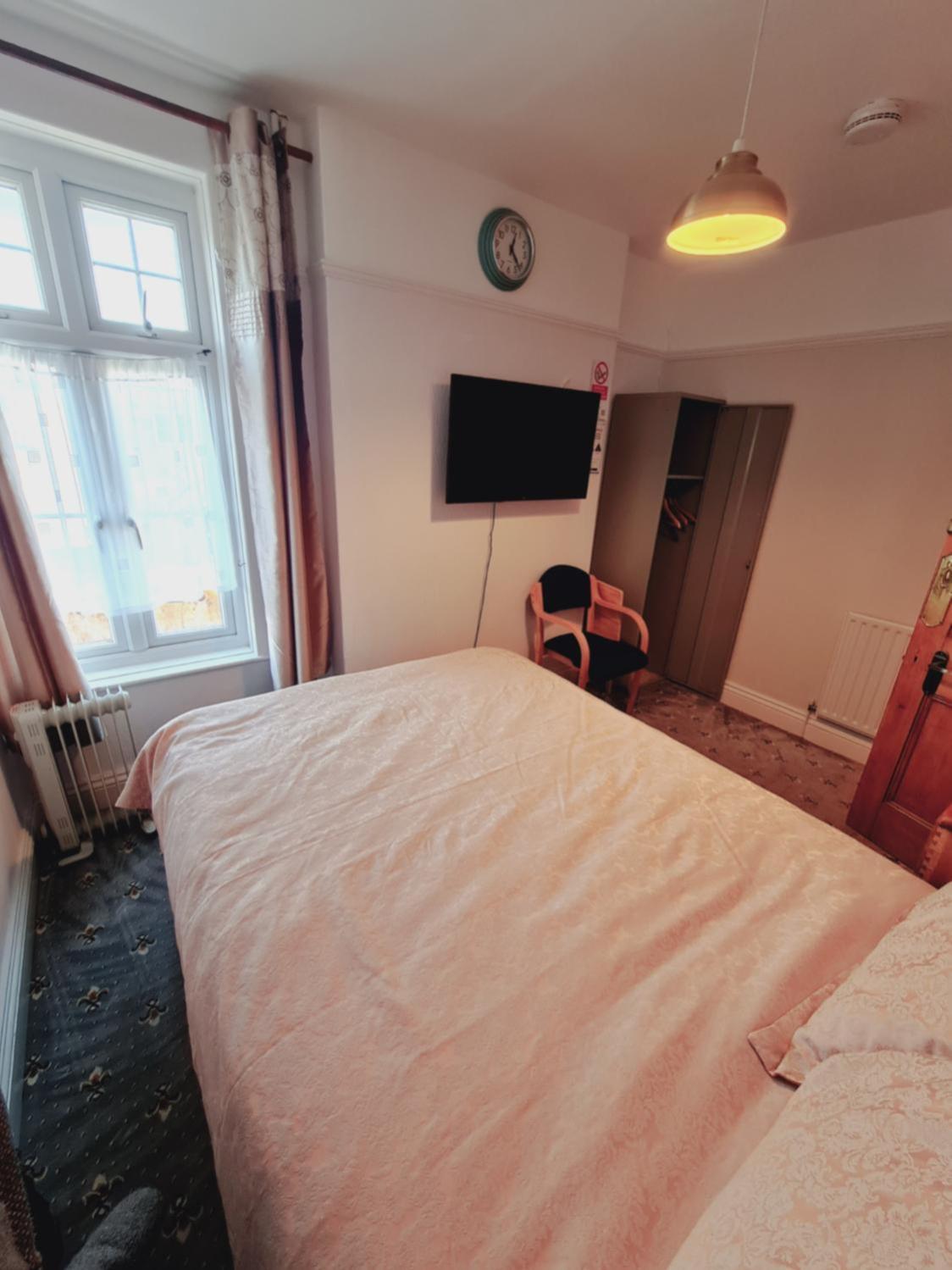 Thornbury Accommodation Burnham-on-Sea ภายนอก รูปภาพ